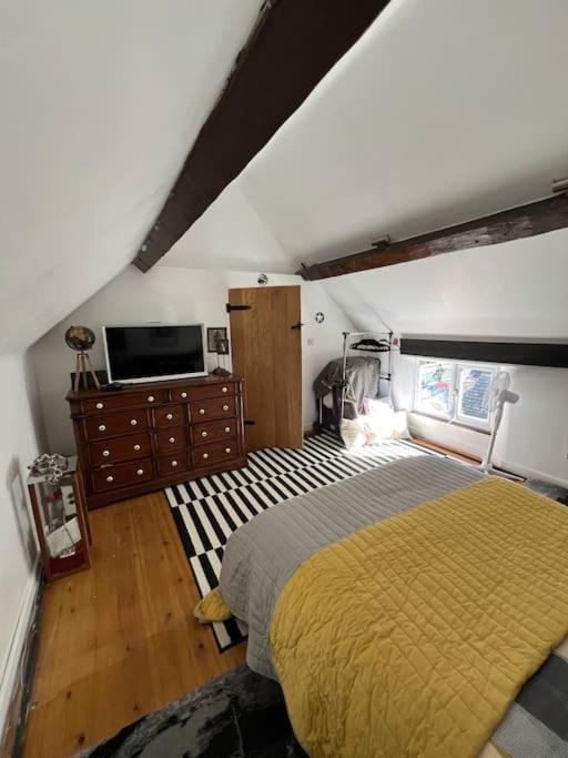 The Hanging Gate Coach House 特尔福德 外观 照片